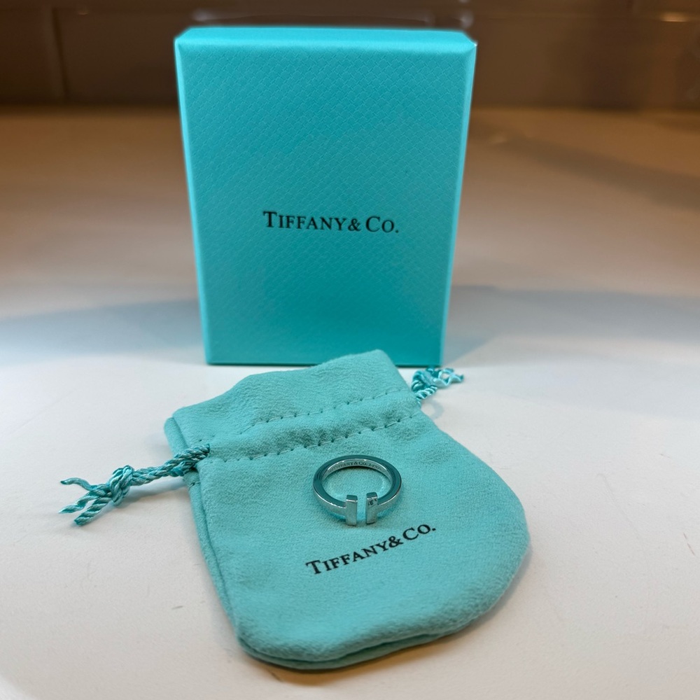Tiffany T Square Ring in Sterling Silver - Picture 4 of 9